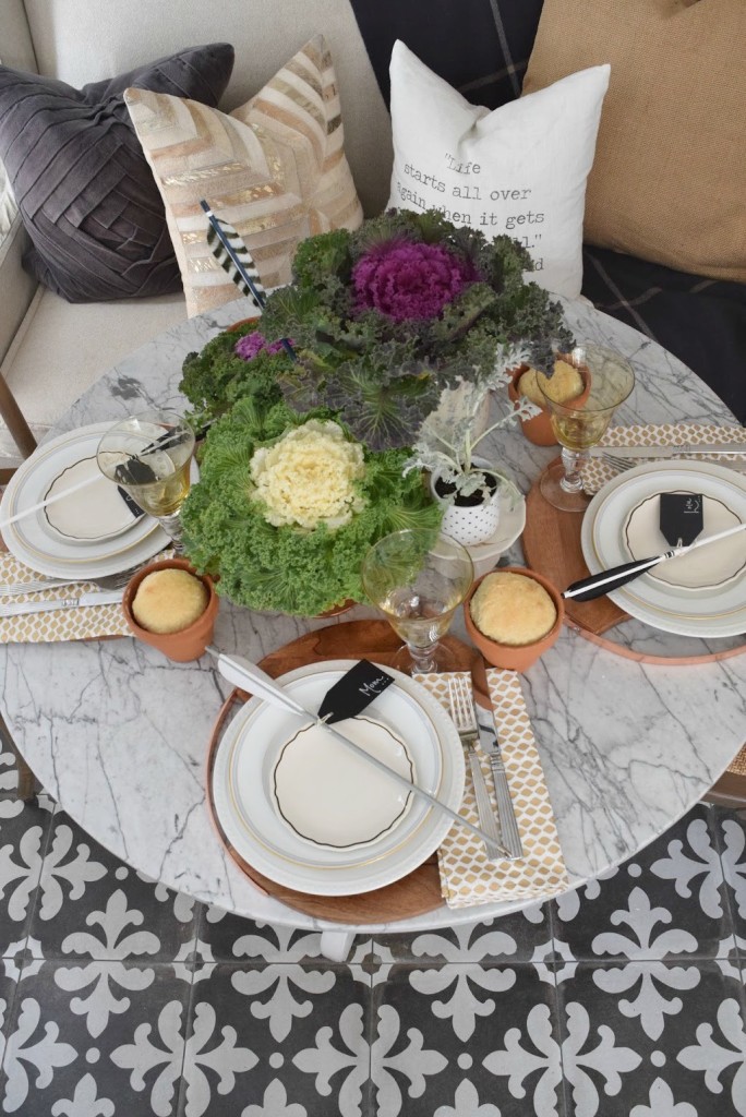 thanksgiving decorations and table setting 1