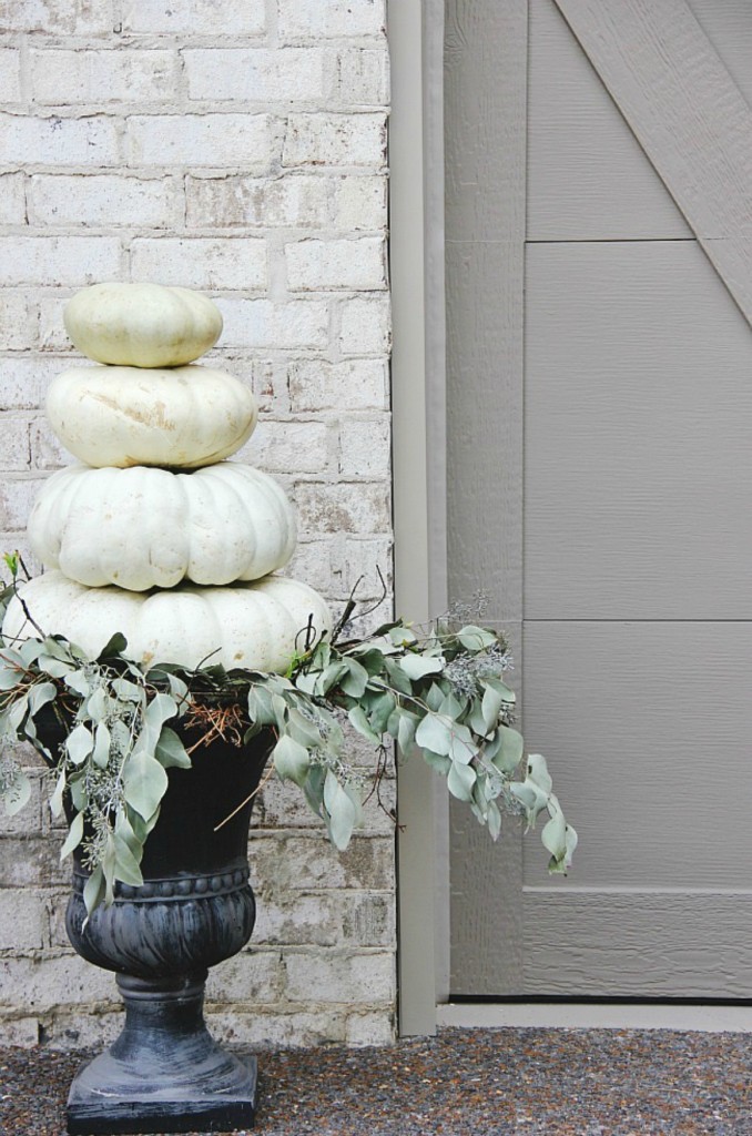 Fall inspiration and fall decor decorating ideas Front Porch