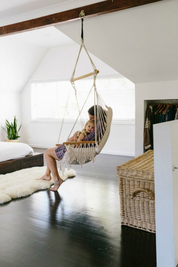 Hanging Chair- 10 Top Hanging Chairs
