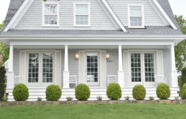 New England Home- Exterior Paint Colors for Homes