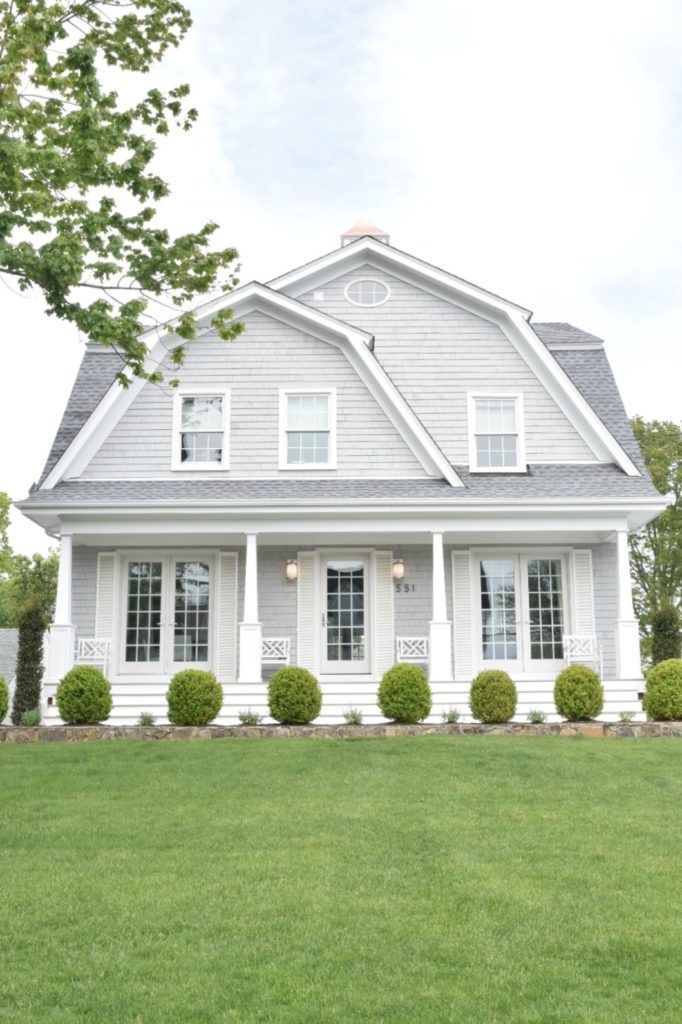 Exterior Paint Colors for Homes- New England Style 