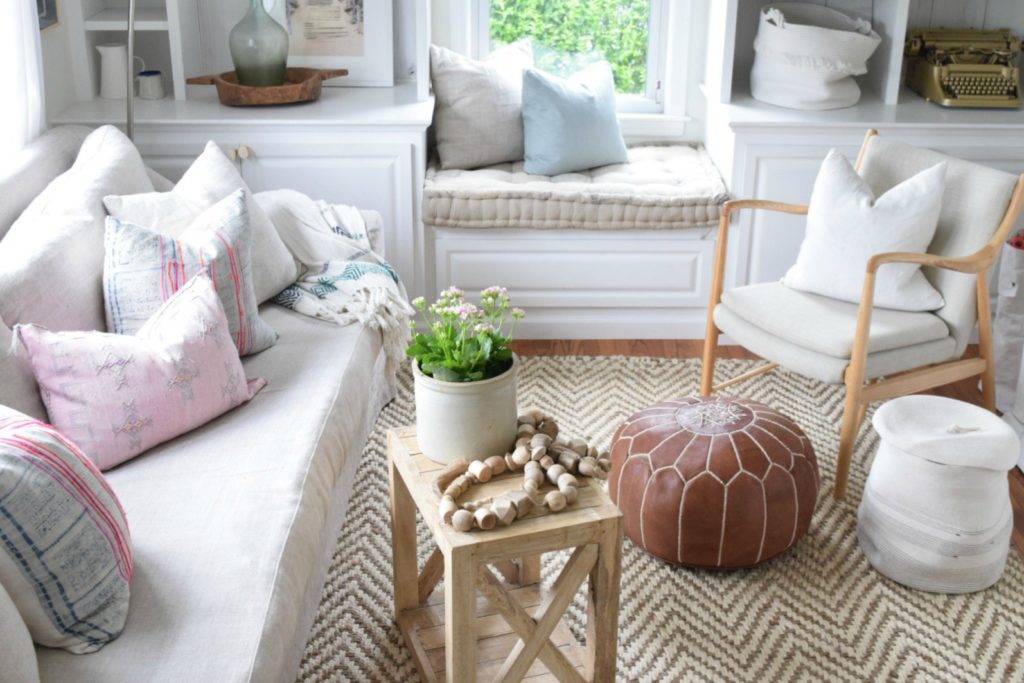 Jute Rug Review in our Living Room- Would I buy it again?