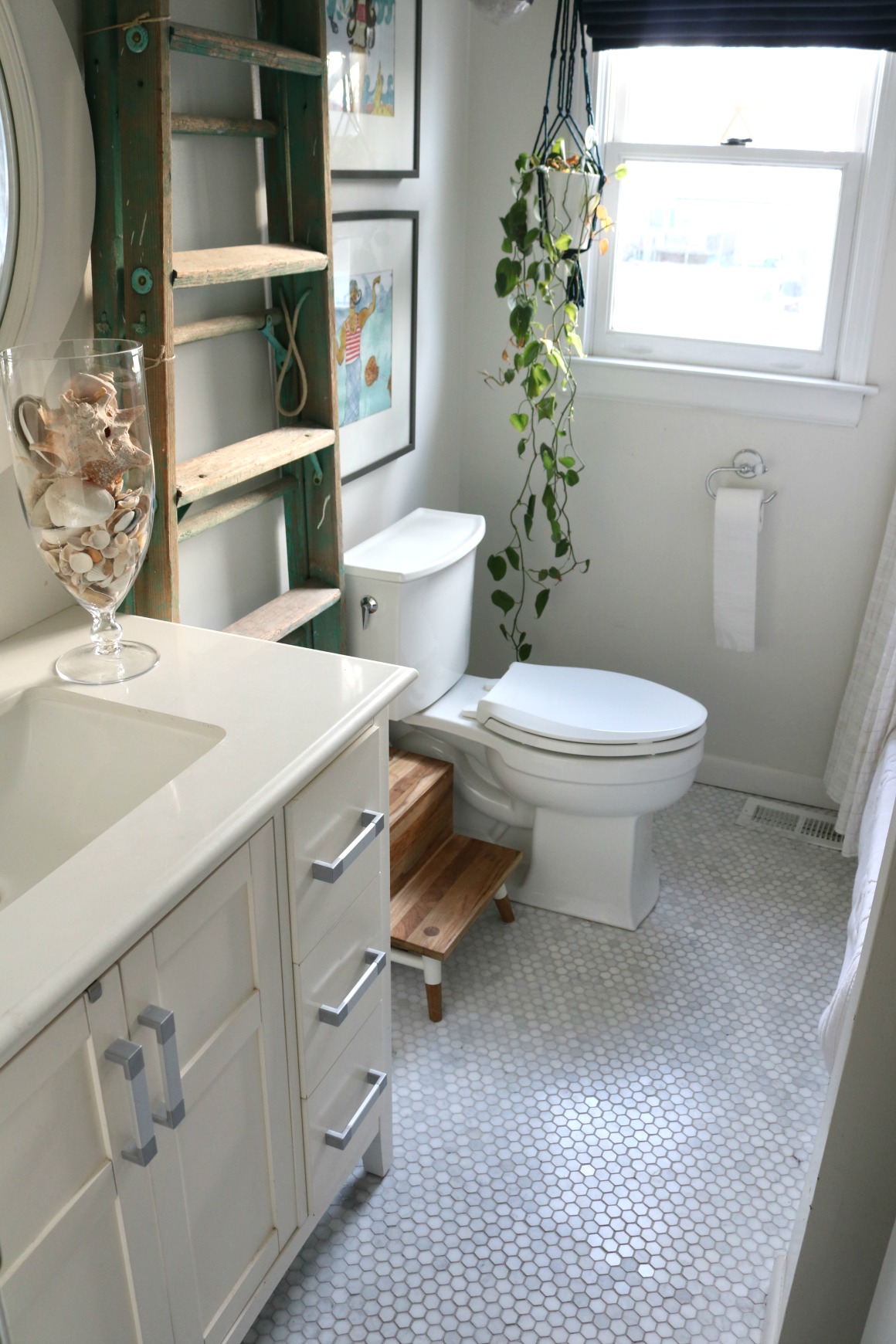 White and Gold Bathroom Design Plan- Eclectic Bathroom Design Plan