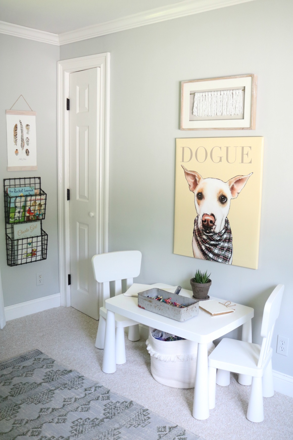 5 of the BEST Tips to Decorate with Thrifted Decor!