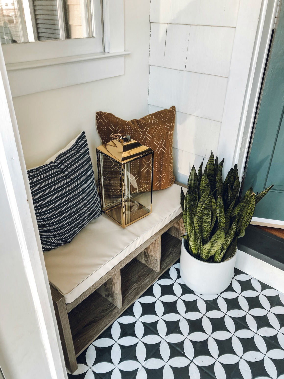 Weekend Entry Makeover with Painted Cement Tile