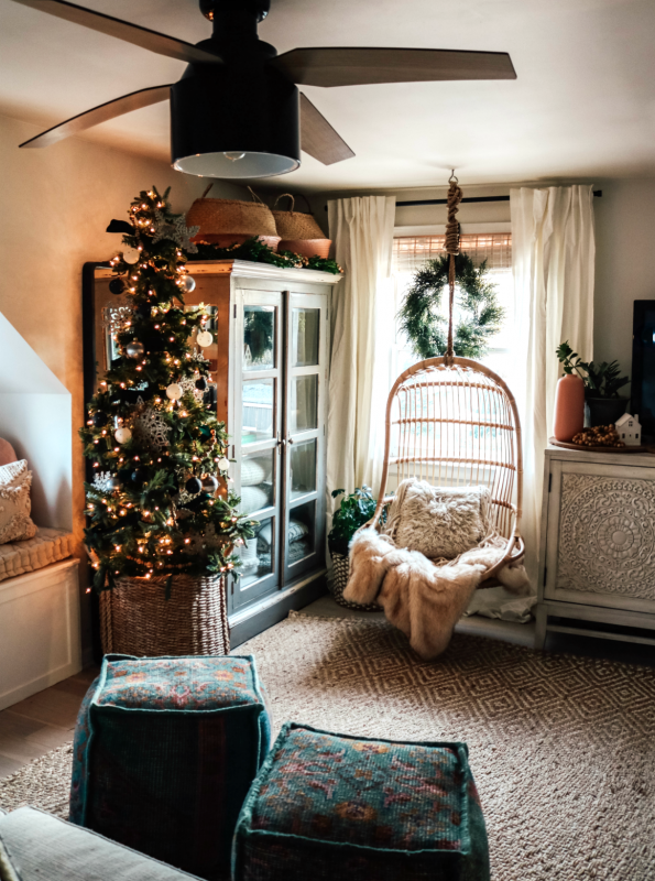 Christmas Home Decor in our Small Space- Holiday Housewalk 2019 ...
