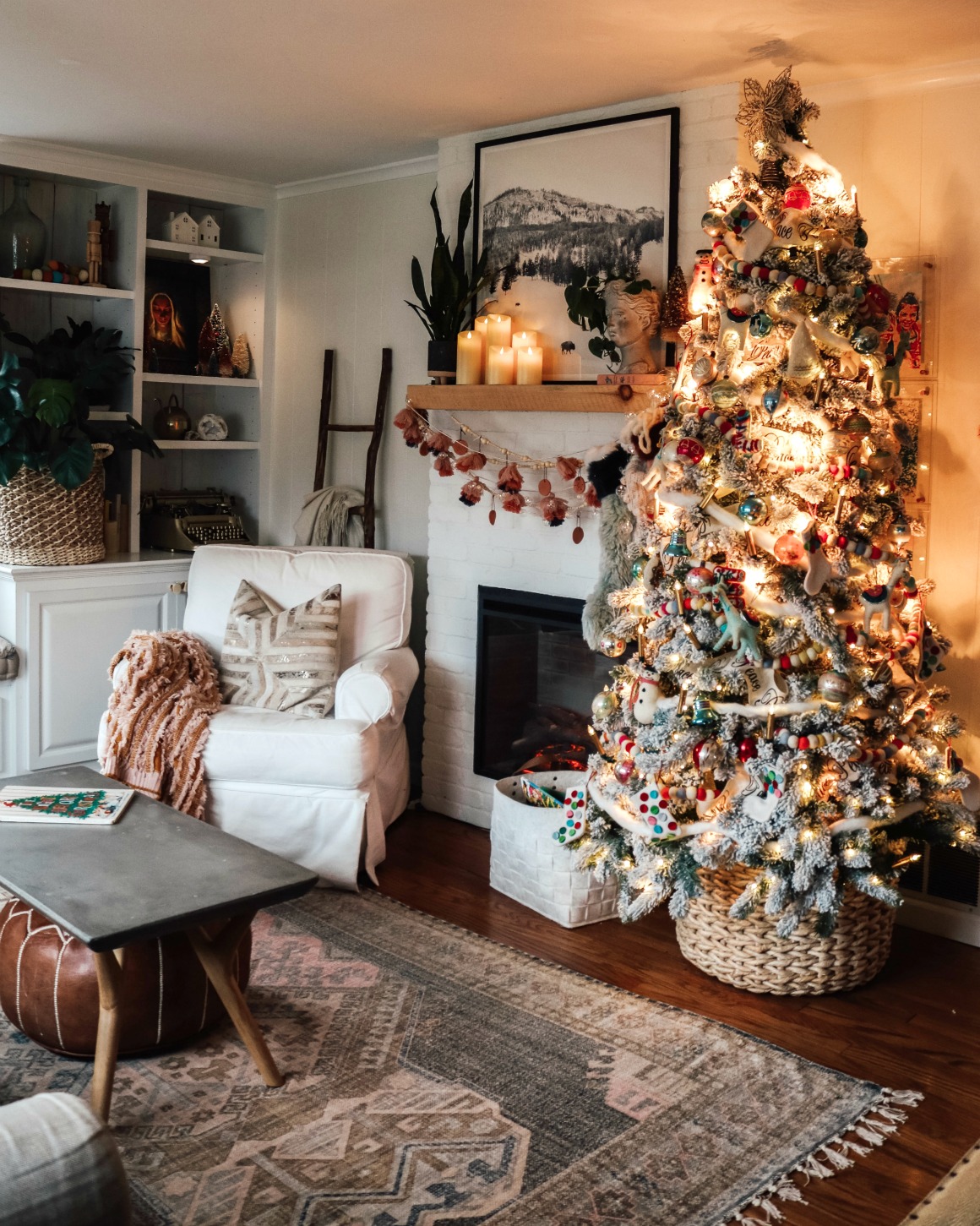 18 Affordable & Chic White Christmas Decor Ideas to turn your house into a  Winter Wonderland | NEVER SKIP BRUNCH by Cara Newhart