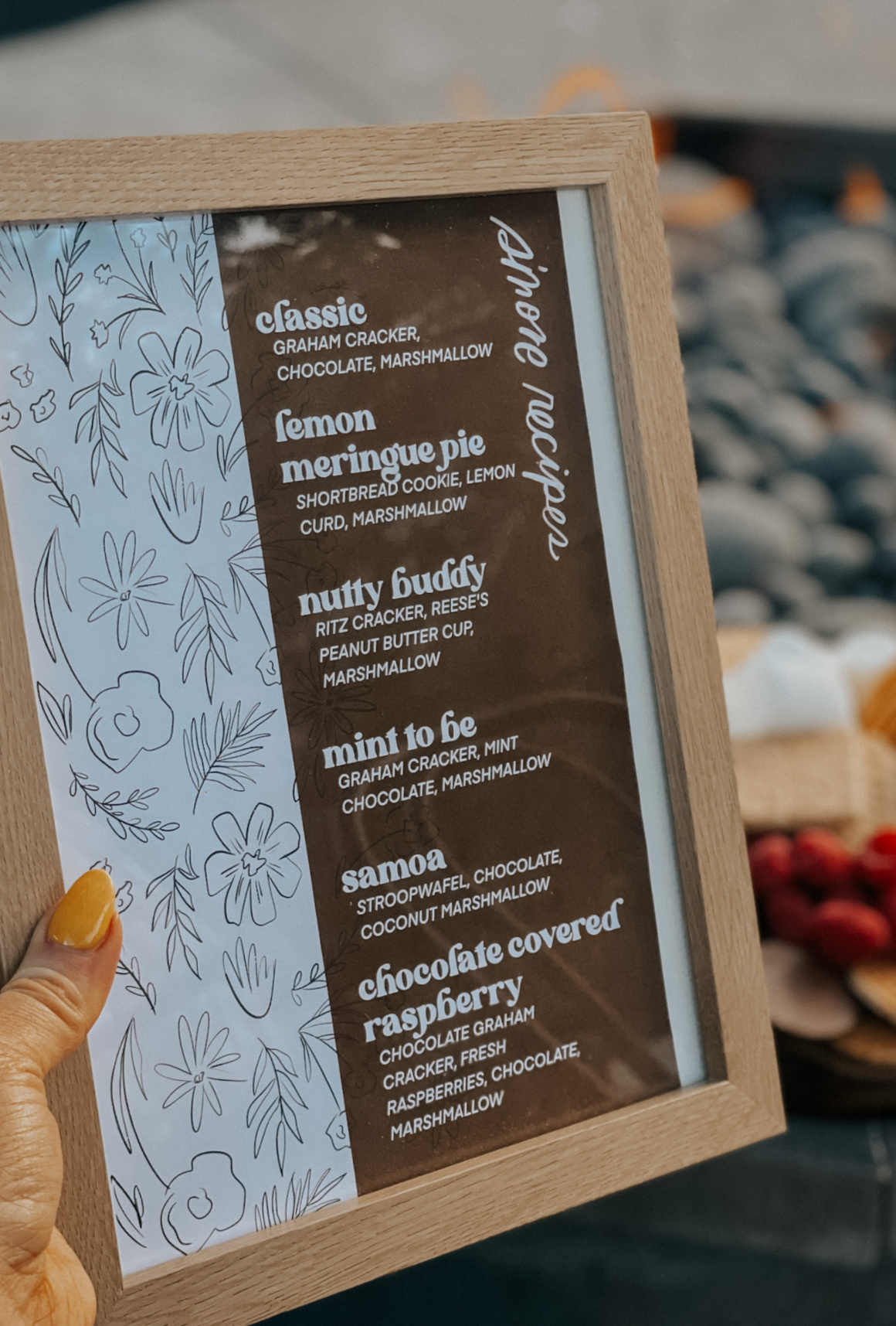 S'mores Kit- Mouthwatering S'more Recipes with Free Printable and S'mores Kit Idea - Nesting ...