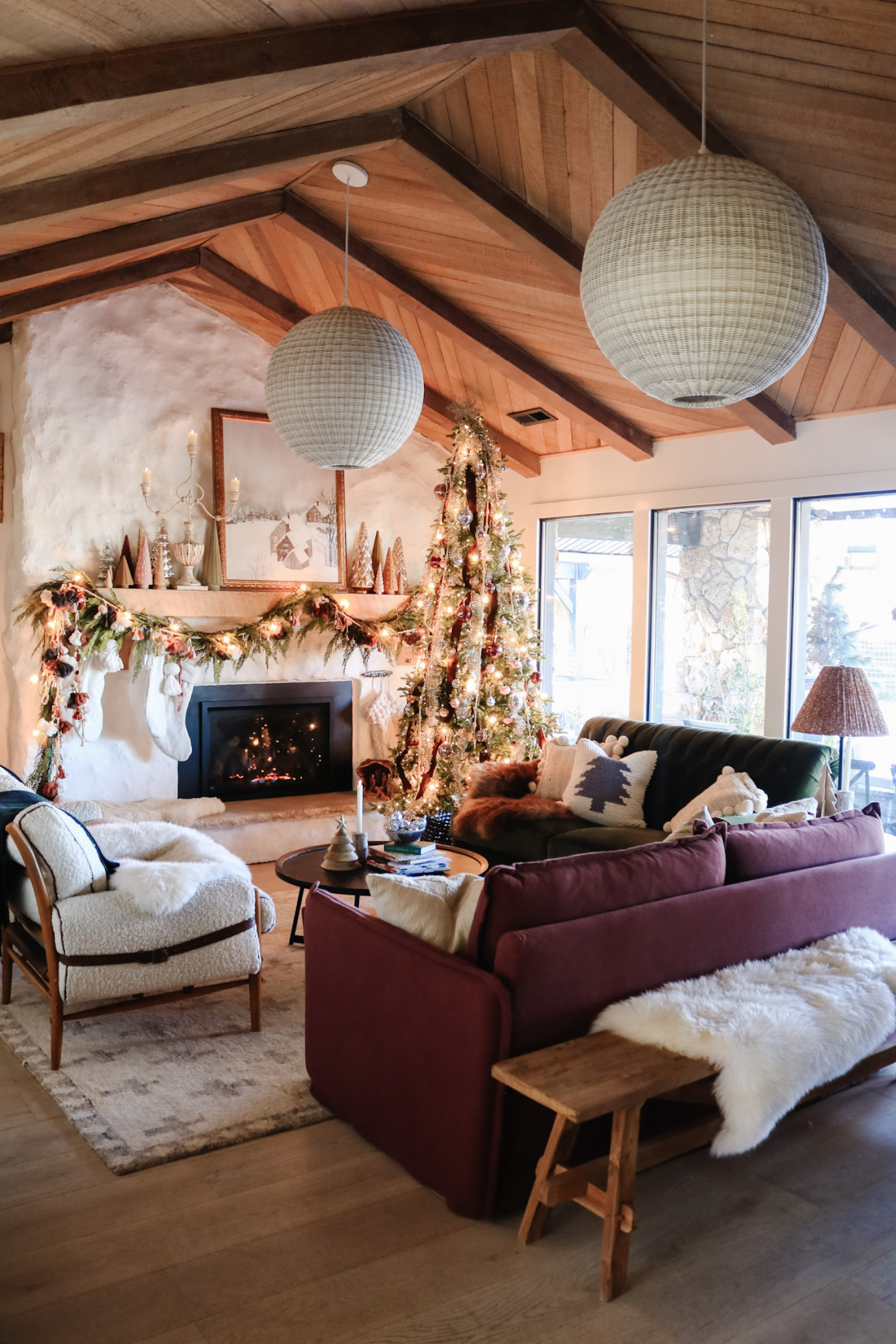 Christmas in our Family Room- Fireplace Mantel, Christmas Tree and New ...