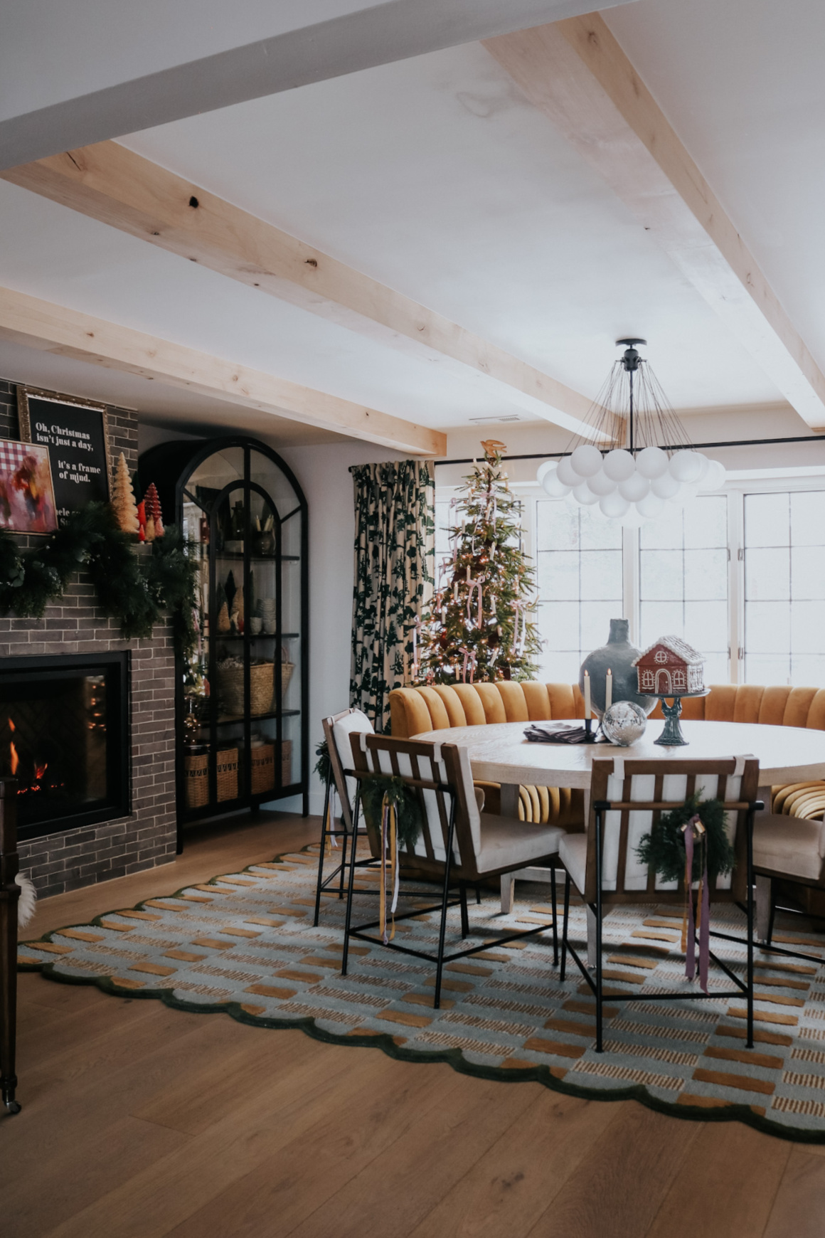 Complete Christmas Home Tour 2022 and Christmas Card Graphic - Nesting ...