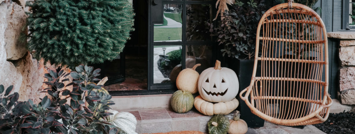 10 Fall Favorites from Front Porch to Fall Hosting