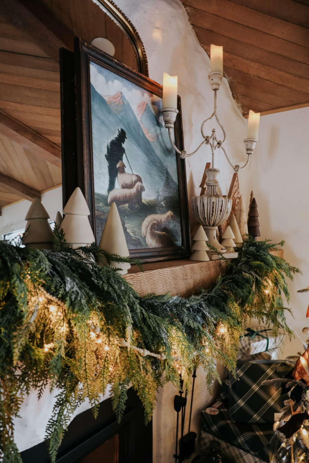 Family Room Christmas 2023 - Nesting With Grace