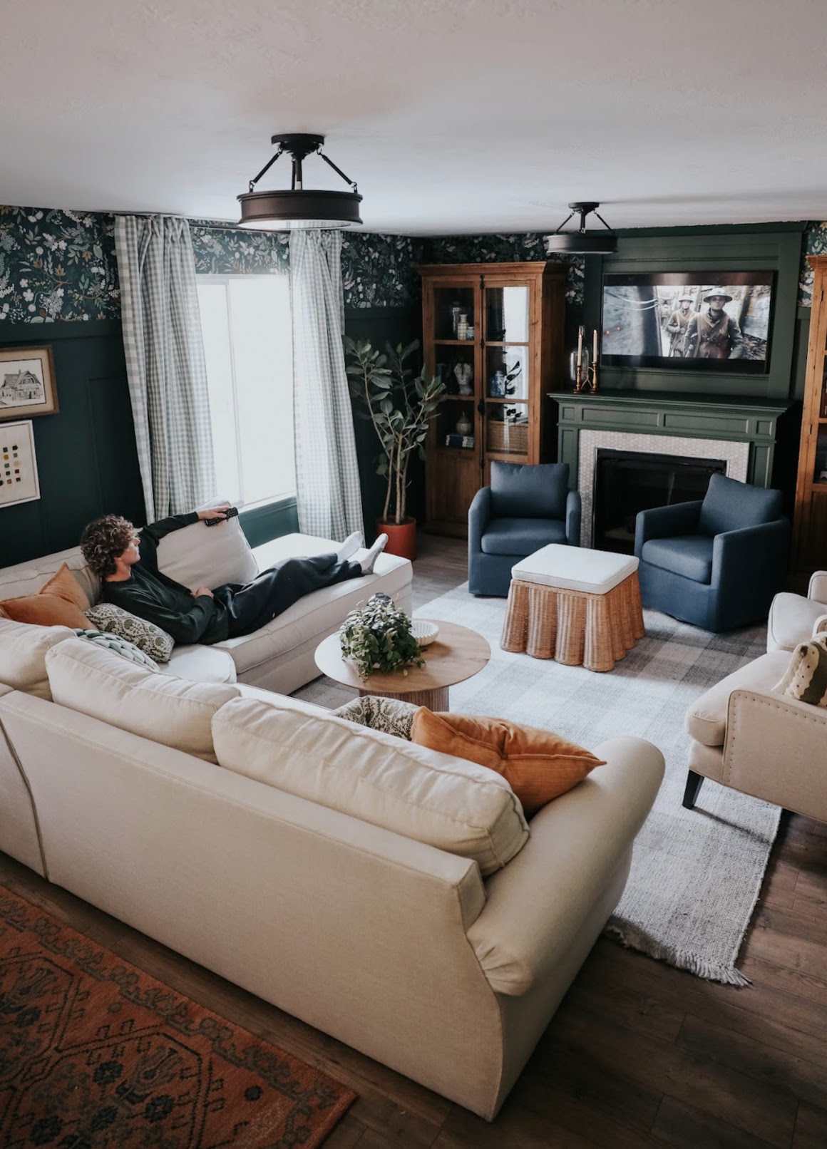 Family Room Makeover at my Sisters- Bye White Walls - Nesting With Grace